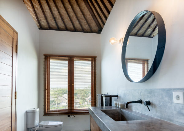 Villa ABSOLUTE – View of the Mantra bathroom